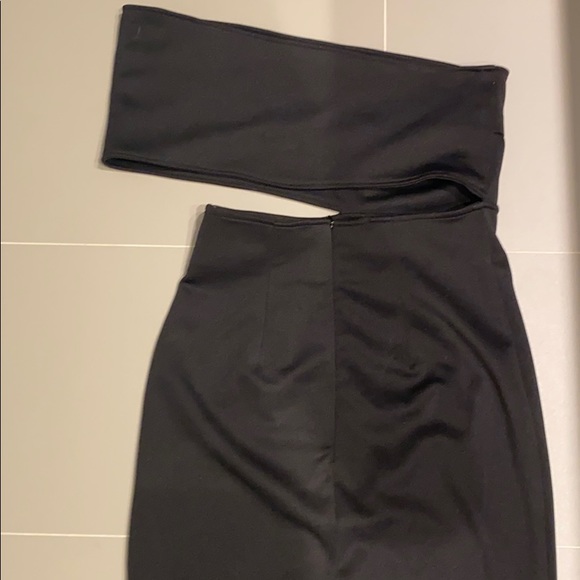 Black Maurie & Eve Genesis dress - Picture 5 of 9